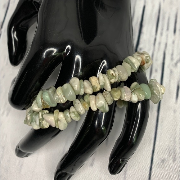 βοΈRESTOCKED Green Flower Agate Bracelet β’ Handmade Jewelry β’ Agate Jewelry - Picture 6 of 14